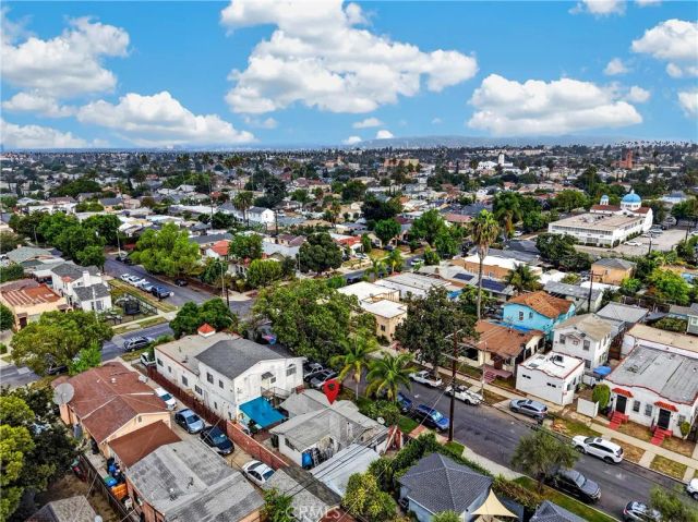 1870 W 37th Place, Los Angeles, CA 90018