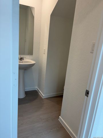 7322 India star, San Antonio, TX 78263