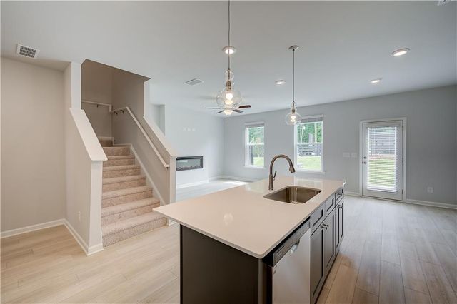 178 Abbotts Crossing Circle, Conyers, GA 30094