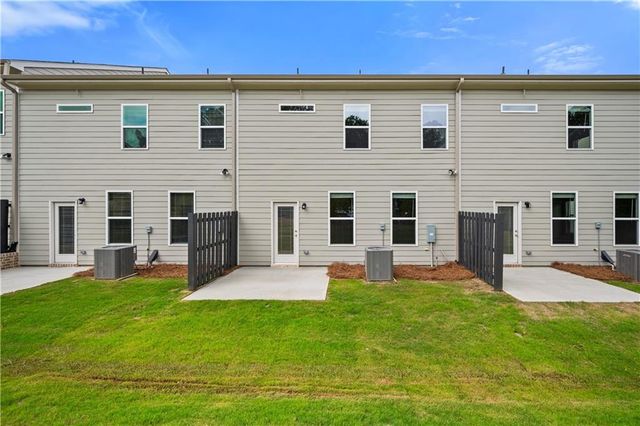 178 Abbotts Crossing Circle, Conyers, GA 30094