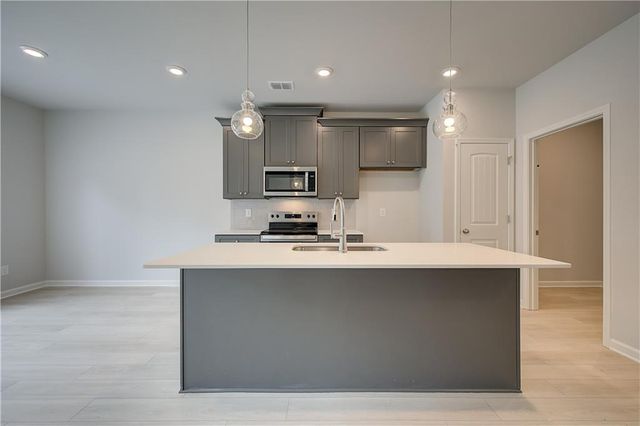 178 Abbotts Crossing Circle, Conyers, GA 30094