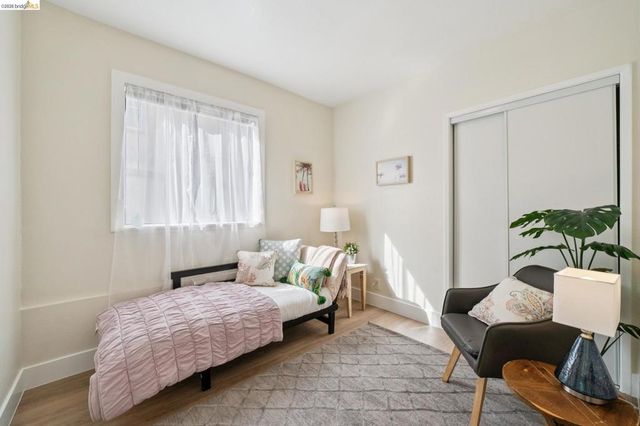 1946 E 20Th St, Oakland, CA 94606