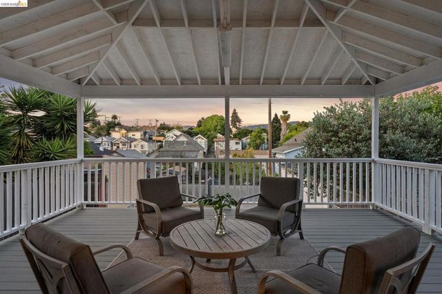 1946 E 20Th St, Oakland, CA 94606