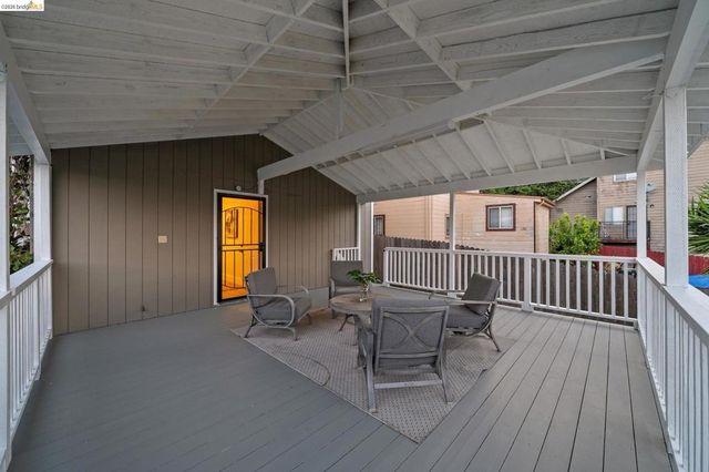 1946 E 20Th St, Oakland, CA 94606