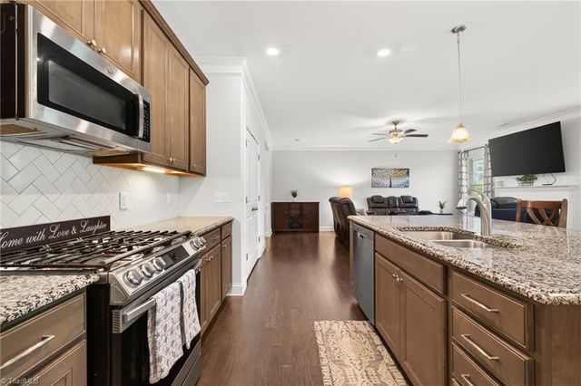 124 Habersham Court, Lexington, NC 27295