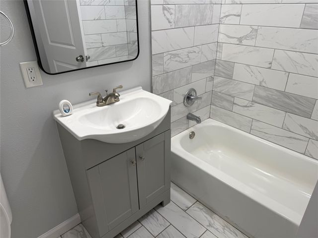 702 Westshire Drive, Houston, TX 77013