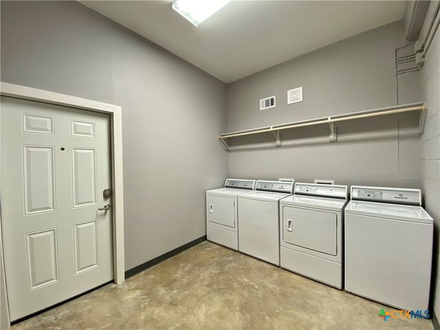 1409 N Bishop Street 3, San Marcos, TX 78666