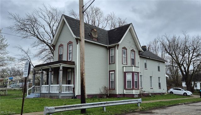 7202 Harvard Avenue, Cleveland, OH 44105