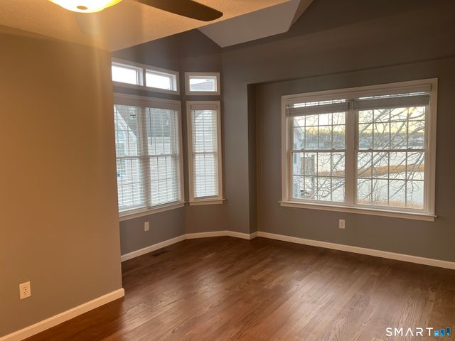 924 Quinnipiac Avenue APT 7, New Haven, CT 06513