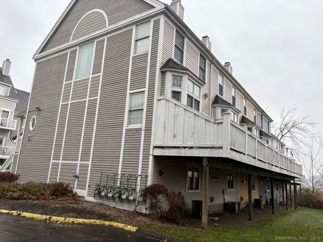 924 Quinnipiac Avenue APT 7, New Haven, CT 06513