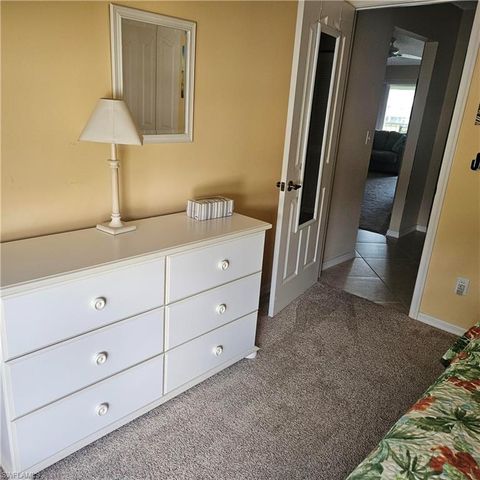 915 New Waterford DR H202, Naples, FL 34104