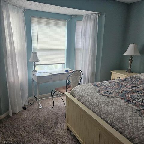 915 New Waterford DR H202, Naples, FL 34104