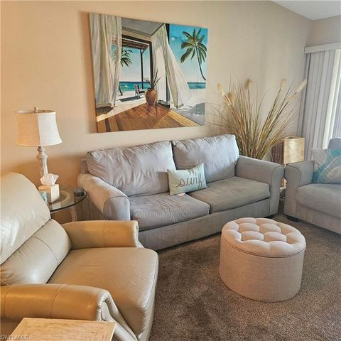 915 New Waterford DR H202, Naples, FL 34104