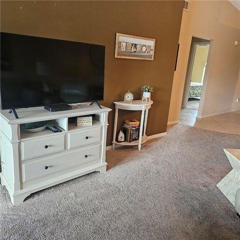 915 New Waterford DR H202, Naples, FL 34104