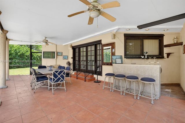 8461 SW 68th St Rd, Miami, FL 33143