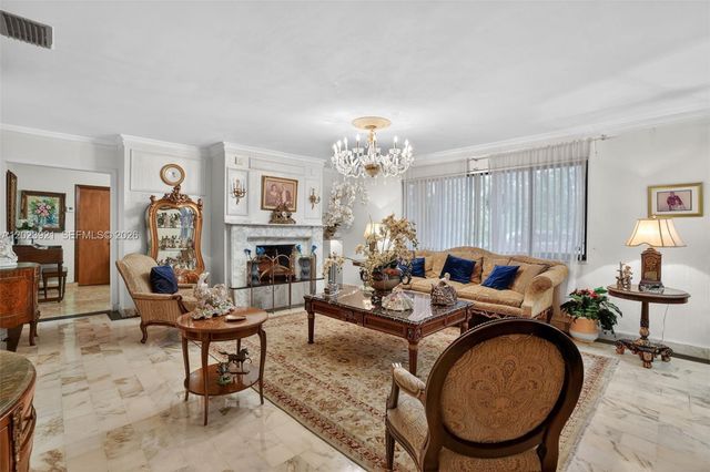 8461 SW 68th St Rd, Miami, FL 33143