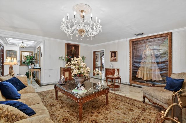 8461 SW 68th St Rd, Miami, FL 33143