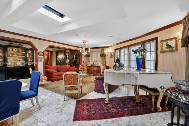 8461 SW 68th St Rd, Miami, FL 33143