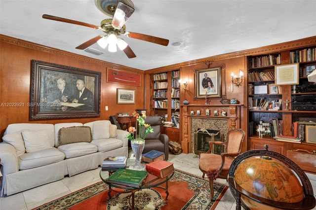 8461 SW 68th St Rd, Miami, FL 33143