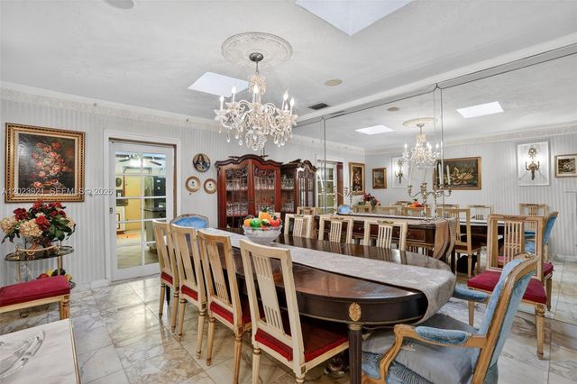 8461 SW 68th St Rd, Miami, FL 33143