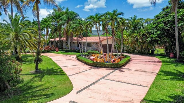8461 SW 68th St Rd, Miami, FL 33143