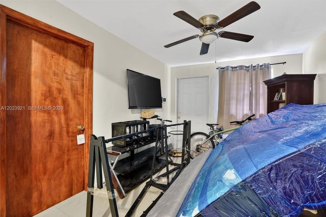8461 SW 68th St Rd, Miami, FL 33143