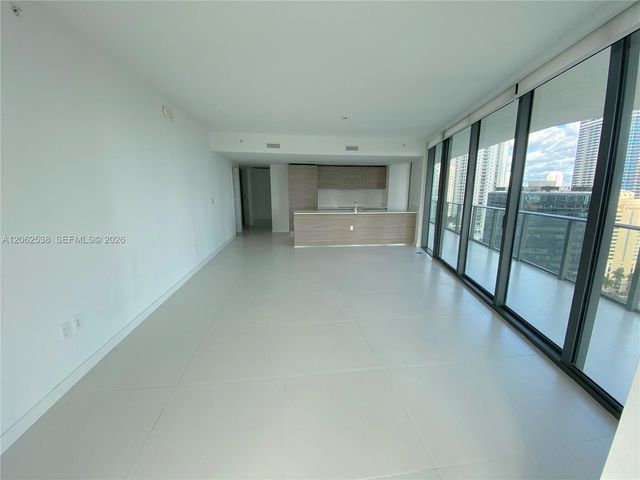 1300 S Miami Ave 2105, Miami, FL 33130