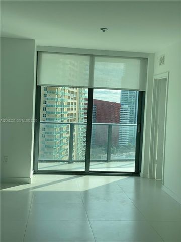 1300 S Miami Ave 2105, Miami, FL 33130