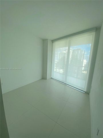 1300 S Miami Ave 2105, Miami, FL 33130