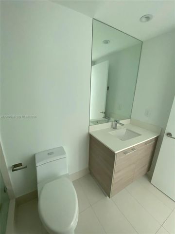 1300 S Miami Ave 2105, Miami, FL 33130