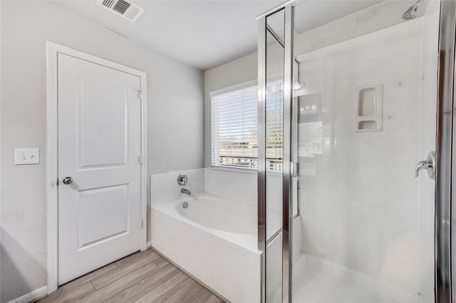 704 Mitchell DR, Hutto, TX 78634