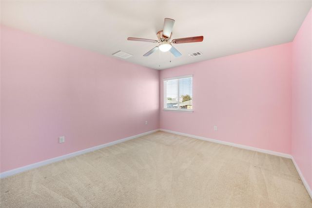704 Mitchell DR, Hutto, TX 78634