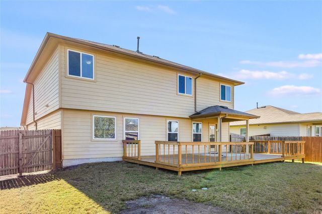 704 Mitchell DR, Hutto, TX 78634
