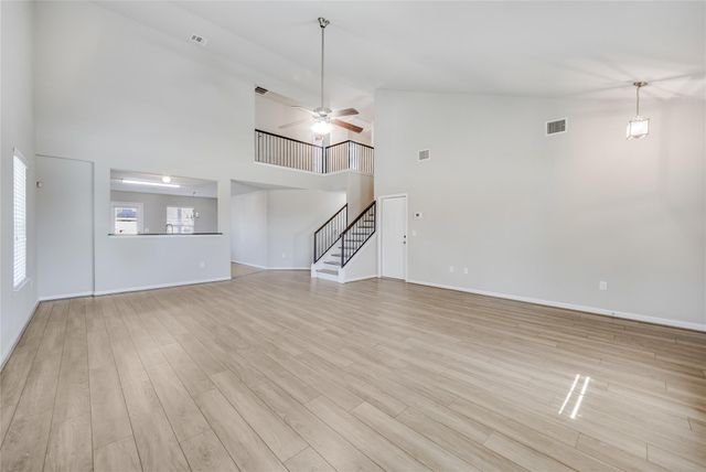 704 Mitchell DR, Hutto, TX 78634