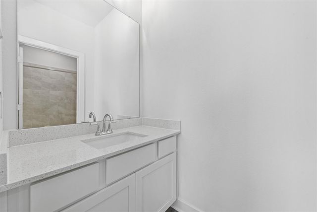 7425 Desert Needle DR, Lago Vista, TX 78645