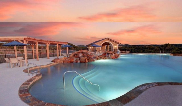 7425 Desert Needle DR, Lago Vista, TX 78645