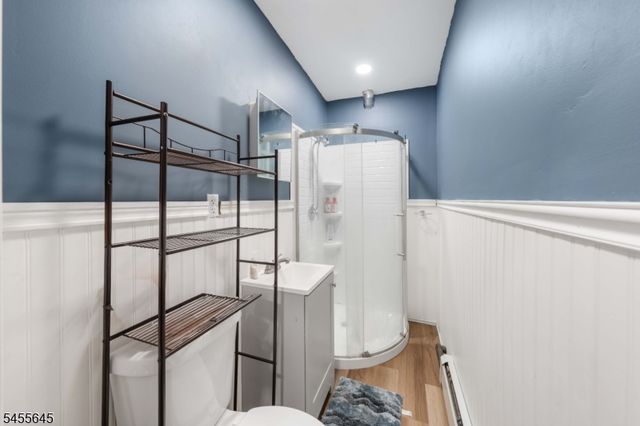 305 Summit Ave, Jersey City, NJ 07306