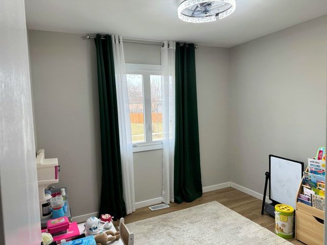 8113 Carlisle Drive, Hanover Park, IL 60133