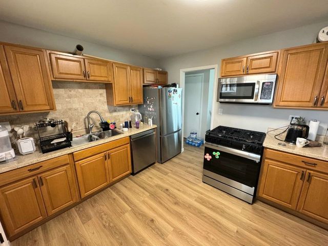 8113 Carlisle Drive, Hanover Park, IL 60133