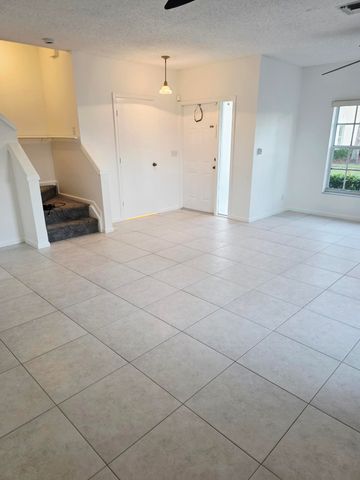 10851 Palm Ridge Lane, Tamarac, FL 33321