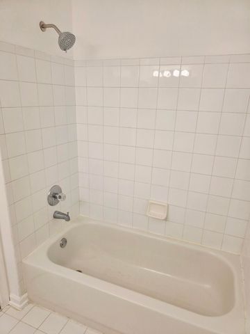 10851 Palm Ridge Lane, Tamarac, FL 33321