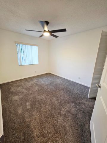 10851 Palm Ridge Lane, Tamarac, FL 33321