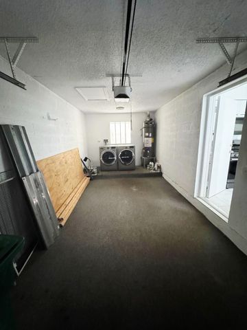 10851 Palm Ridge Lane, Tamarac, FL 33321