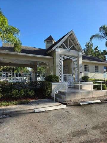 10851 Palm Ridge Lane, Tamarac, FL 33321