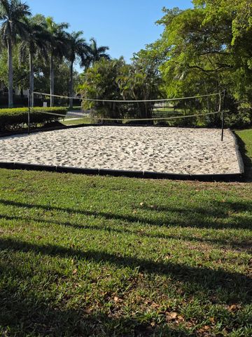 10851 Palm Ridge Lane, Tamarac, FL 33321