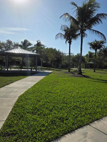 10851 Palm Ridge Lane, Tamarac, FL 33321