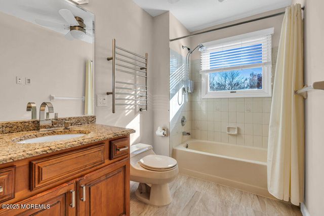 25 Iroquois Drive, Freehold, NJ 07728