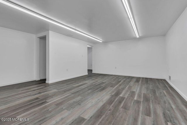 25 Iroquois Drive, Freehold, NJ 07728