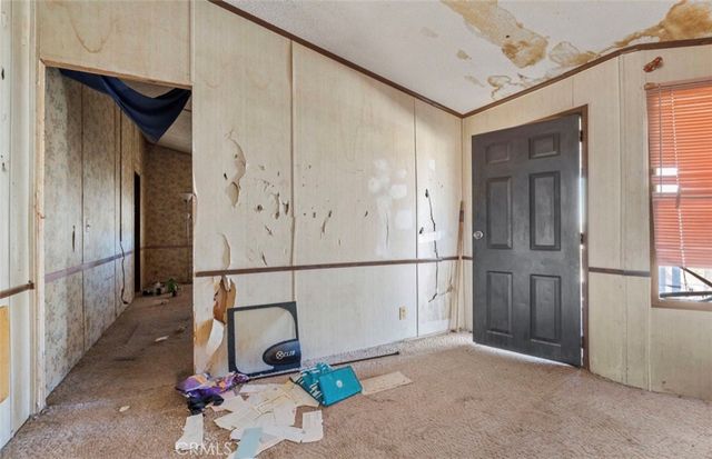 24374 Mobray Avenue, Oro Grande, CA 92368
