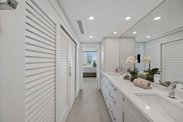 2784 S Ocean Boulevard 405n, Palm Beach, FL 33480